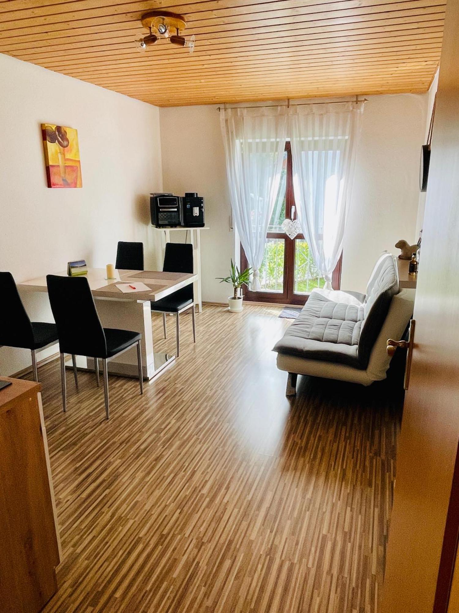 Kleine Ein Zimmer Wohnung Mit Gartenanlage Salem  Eksteriør billede