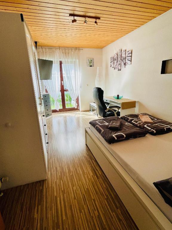 Kleine Ein Zimmer Wohnung Mit Gartenanlage Salem  Eksteriør billede